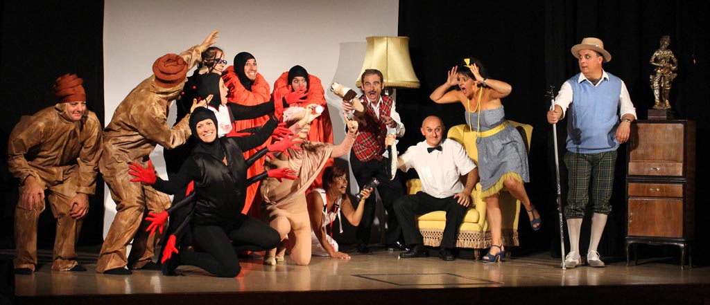 Un Genere Teatrale Con Monologhi Di Un Comico